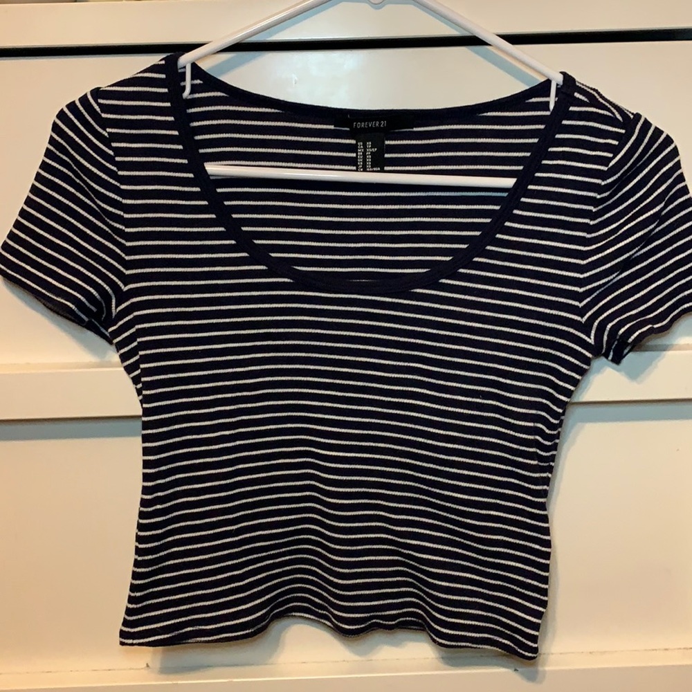 Forever 21 crop top
